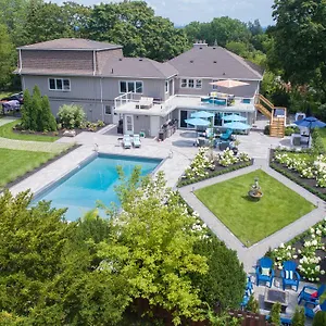 Bed & Breakfast Mapleridge Boutique